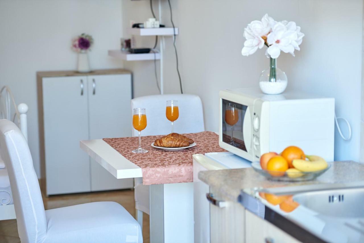 Studio Kristic, Cozy Studio With A Terrace Dubrovnik Exteriör bild