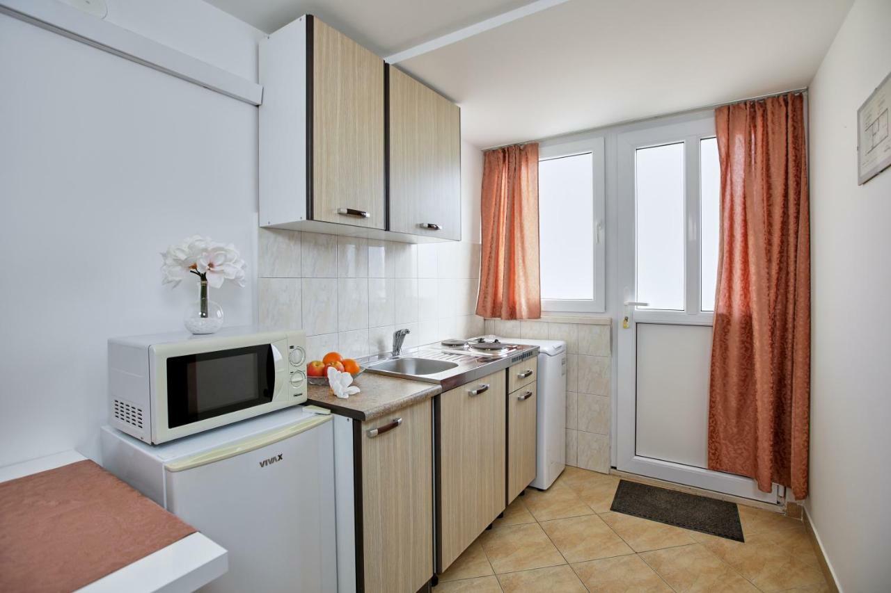 Studio Kristic, Cozy Studio With A Terrace Dubrovnik Exteriör bild